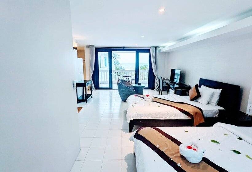 سوییت خانوادگی, Mary Beach Hotel & Resort