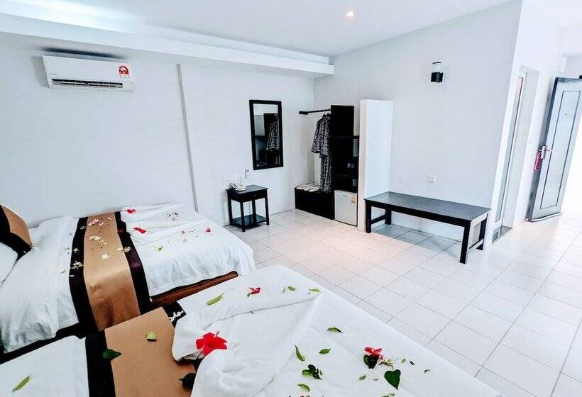 اتاق لوکس خانوادگی, Mary Beach Hotel & Resort
