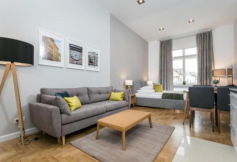 Superior studio with view, Venetian House Market Square Apart