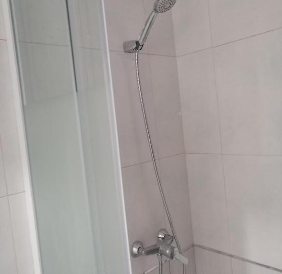 اتاق کلاسیک چهارنفره, La Marina