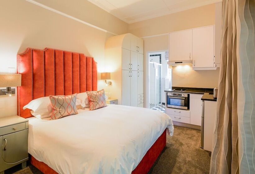 استودیوی استاندارد, Eendracht Apartments