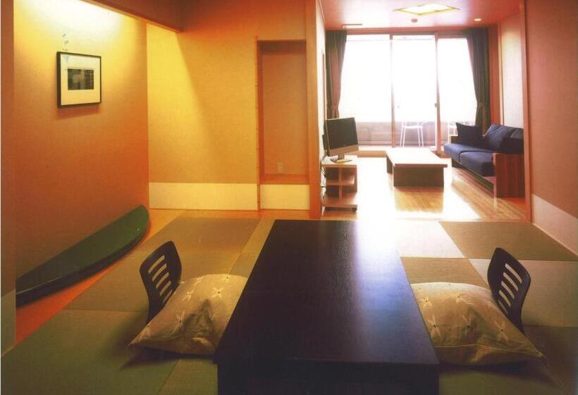 اتاق لوکس, Biwako Ryokusuitei