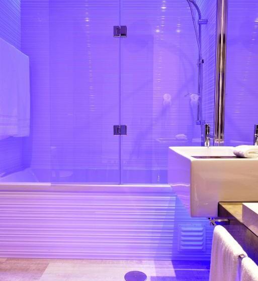 اتاق سوپریور با چشم‌انداز استخر, Pestana Alvor South Beach Premium Suite