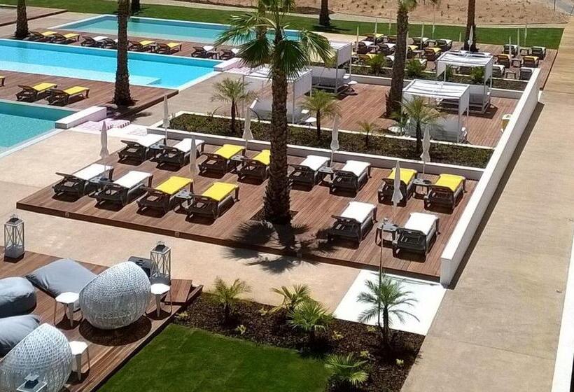 Superior Room Pool View, Pestana Alvor South Beach Premium Suite