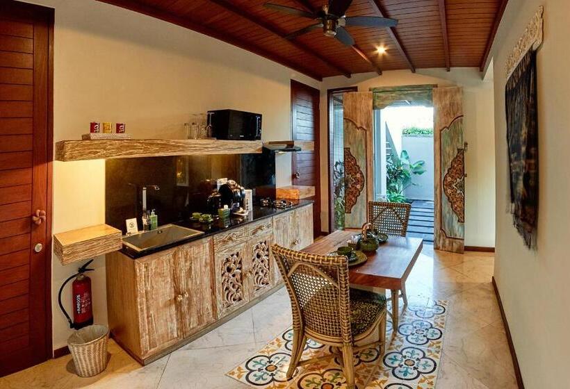 سوییت با استخر, The Royal Purnama   Adults Only