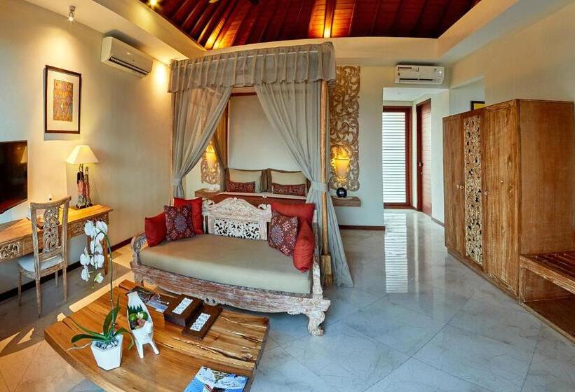سوییت با چشم‌انداز باغ, The Royal Purnama   Adults Only