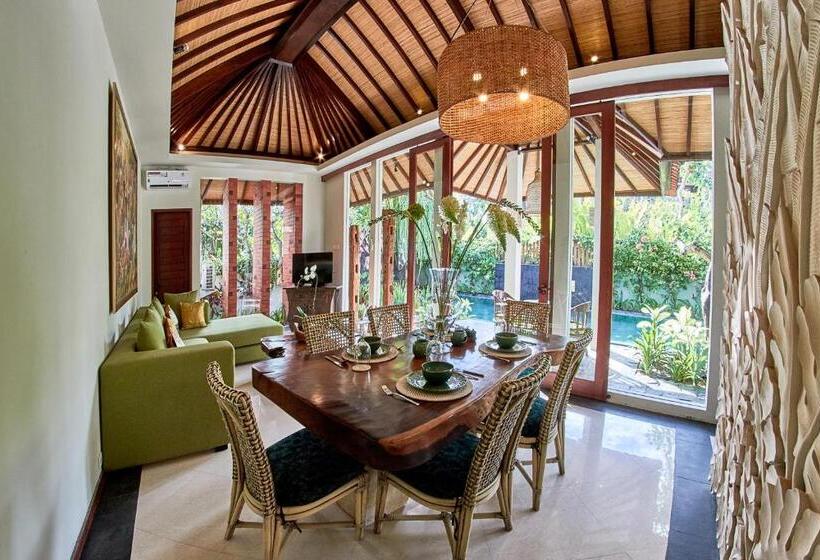 ویلای 2 خوابه, The Royal Purnama   Adults Only