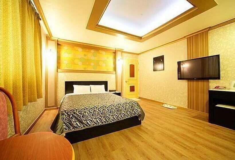 اتاق لوکس با تخت بزرگ, Island Motel