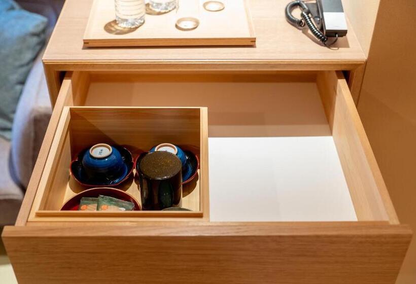디럭스 룸, Nishiyama Ryokan   Established In 1953