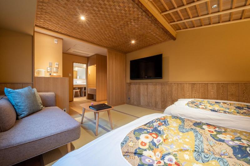 디럭스 룸, Nishiyama Ryokan   Established In 1953