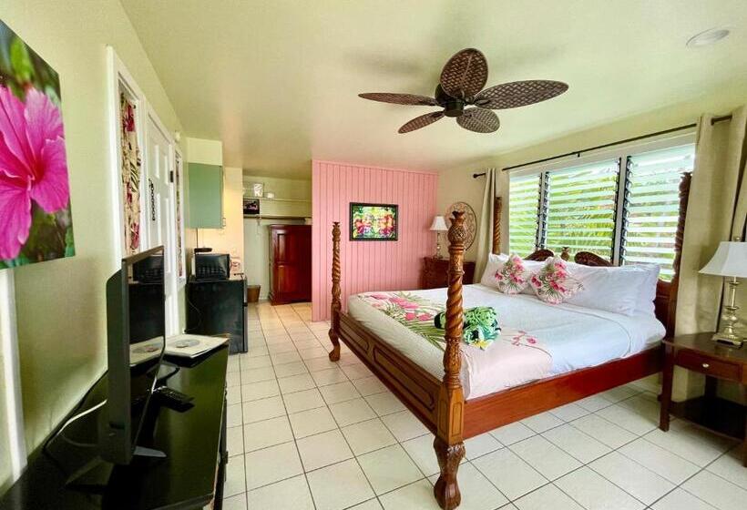 سوییت, Big Island Retreat
