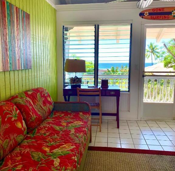 سوییت با چشم‌انداز دریا, Big Island Retreat