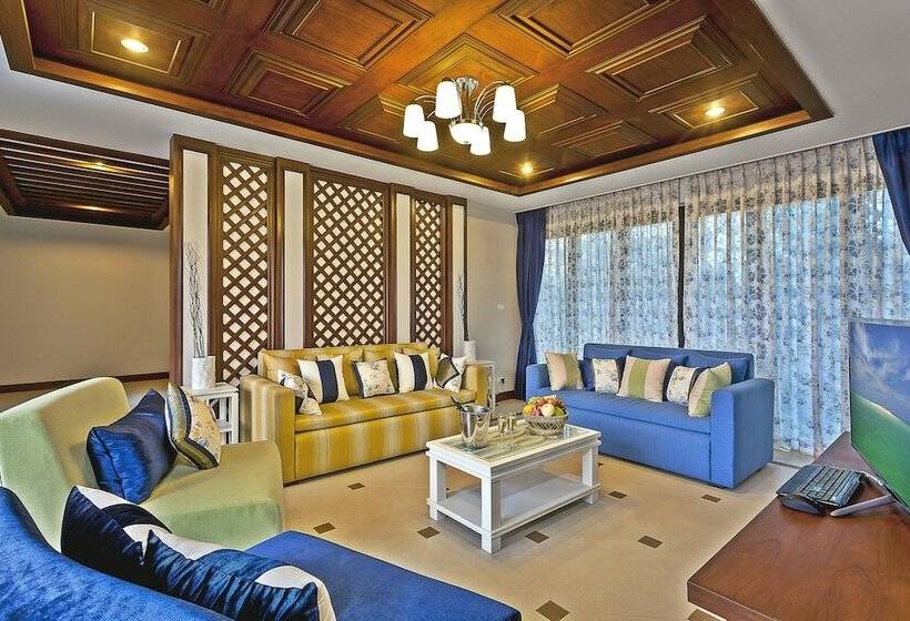 ویلا پریمیوم 3 خوابه, Ataman Luxury Villas