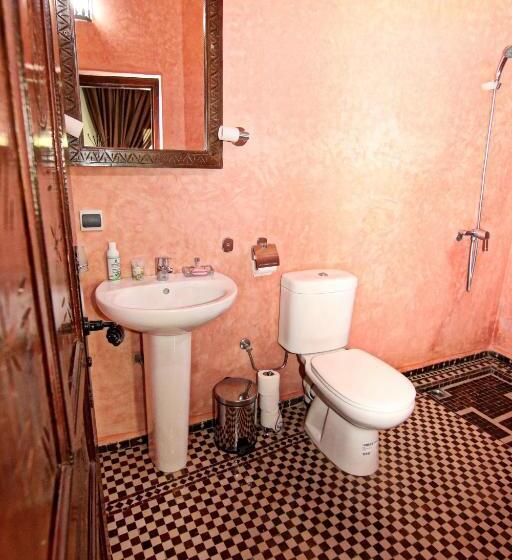 اتاق استاندارد با بالکن, Atlas Prestige