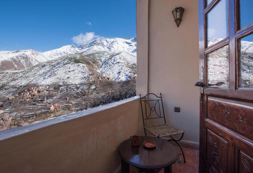 اتاق استاندارد با بالکن, Atlas Prestige