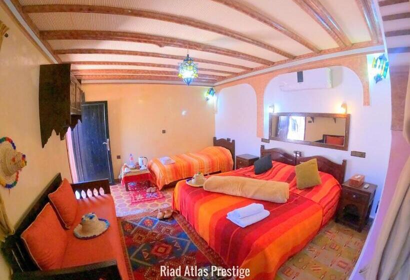 اتاق خانوادگی, Atlas Prestige