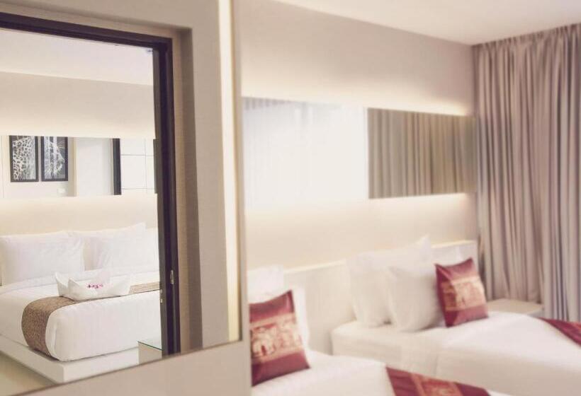 اتاق سوپریور خانوادگی, Serenotel Pattaya