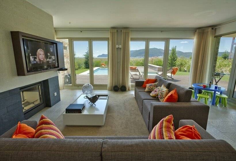 2 Bedroom Apartment with Pool, Troia Residence By The Editory  Apartamentos Praia