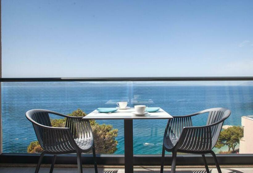 اتاق استاندارد با بالکن و چشم‌انداز دریا, Villa Cascada