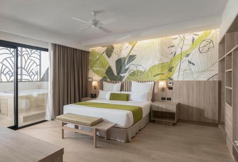 سوئیت مستر, Serenade All Suites - Adults Only Resort