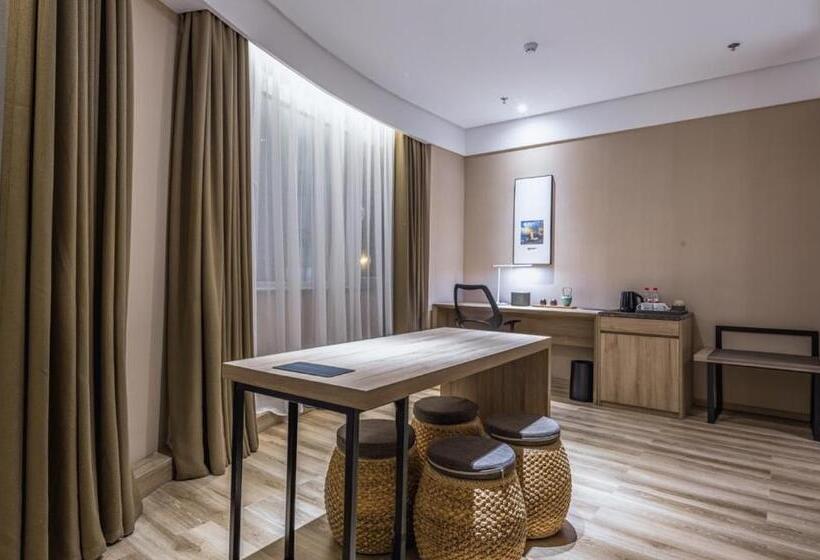 سوییت سوپریور, Atour Hotel Weihai Stone Island