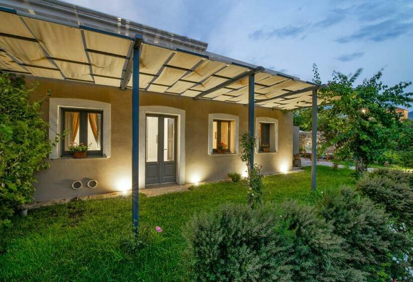اتاق راحتی سه تخته, B&b Casa Franco