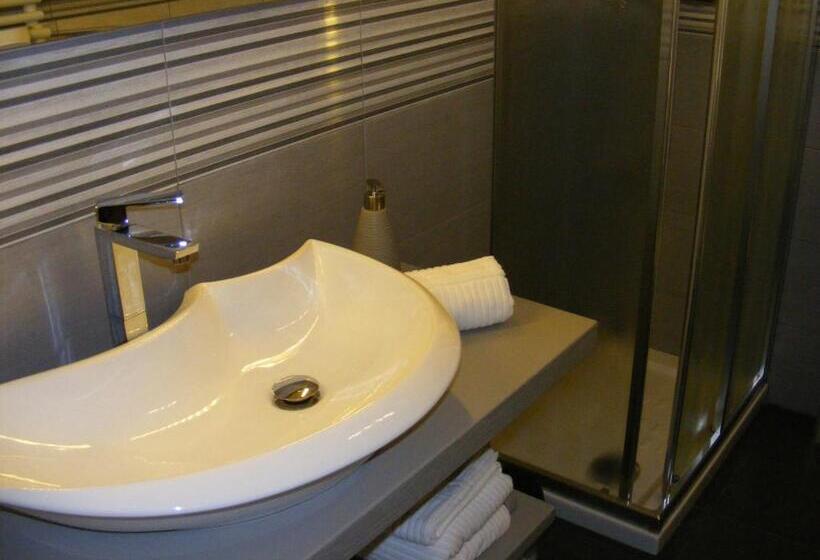 اتاق استاندارد یک نفره, B&b Nuova Ostiglia