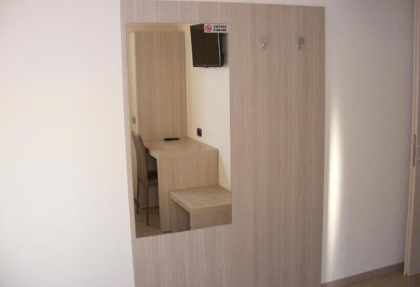 اتاق استاندارد یک نفره, B&b Nuova Ostiglia