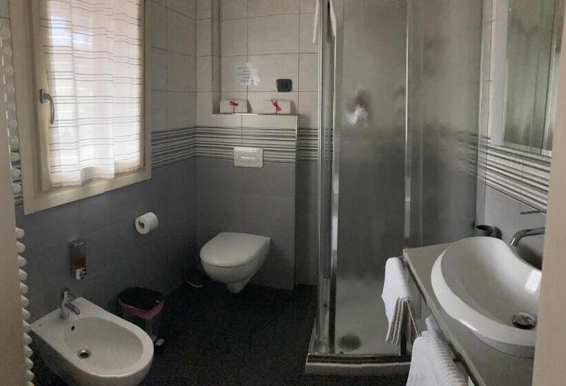 اتاق استاندارد, B&b Nuova Ostiglia