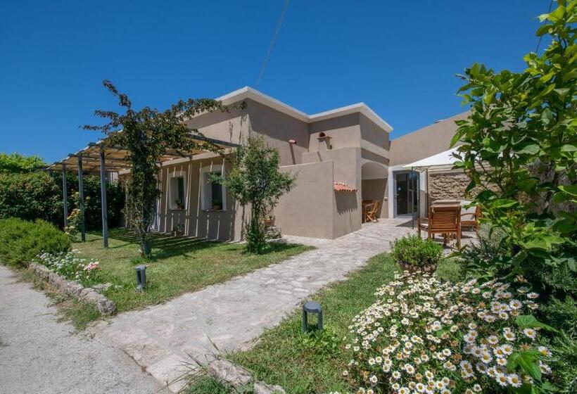 اتاق راحتی سه تخته, B&b Casa Franco