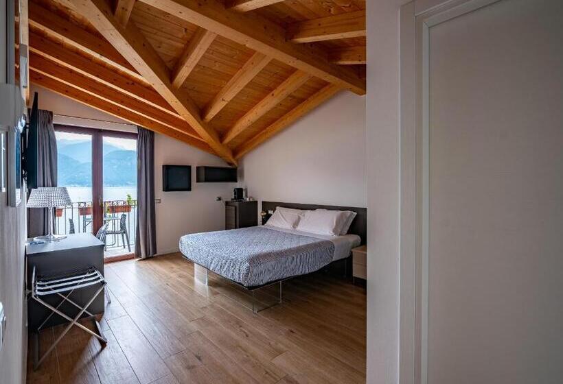 اتاق استاندارد با چشم‌انداز دریاچه, Foresteria Lago Di Como
