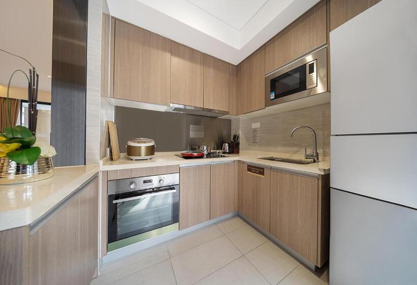 آپارتمان 3 خوابه, Cm Serviced Apartment