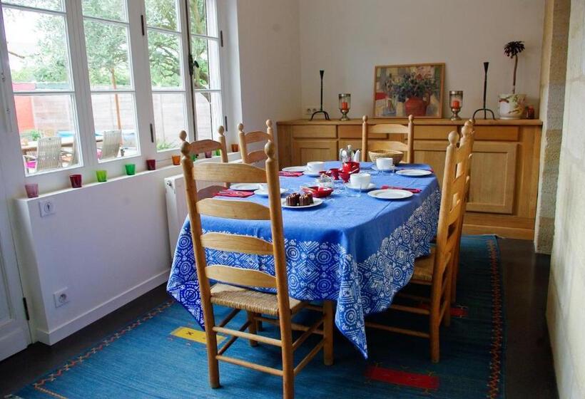 اتاق استاندارد, La Ferrade Chambres D Hôtes B&b