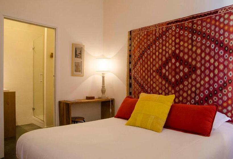 اتاق استاندارد, La Ferrade Chambres D Hôtes B&b