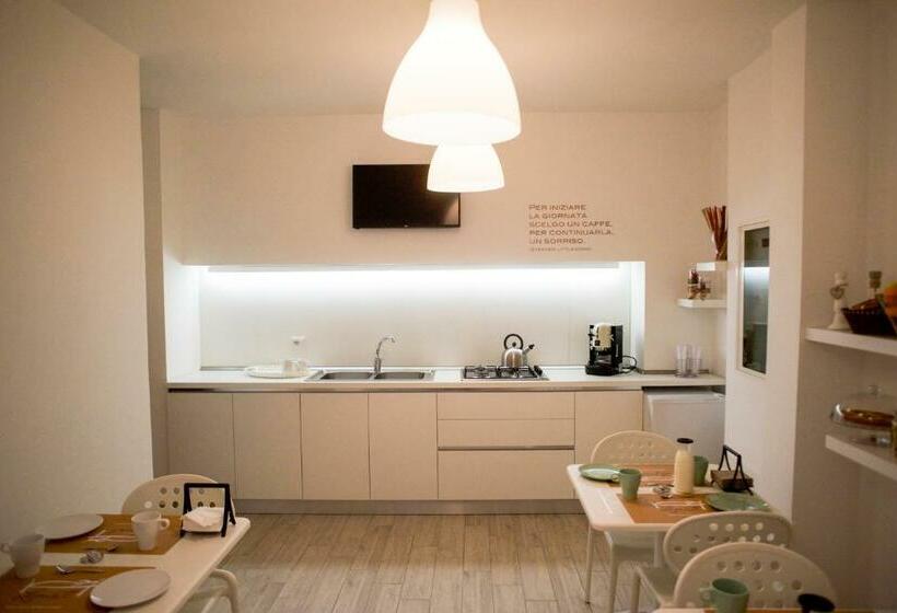 اتاق استاندارد, Lenotti Bed And Breakfast