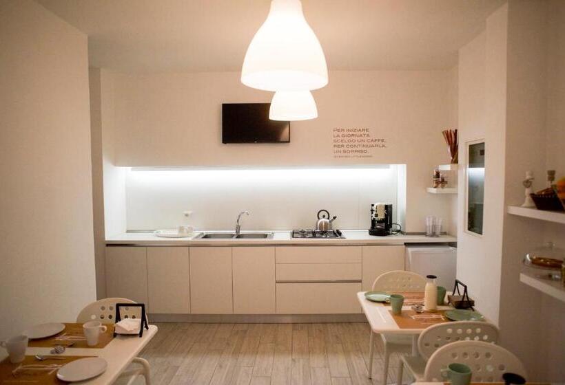 اتاق استاندارد سه نفره, Lenotti Bed And Breakfast