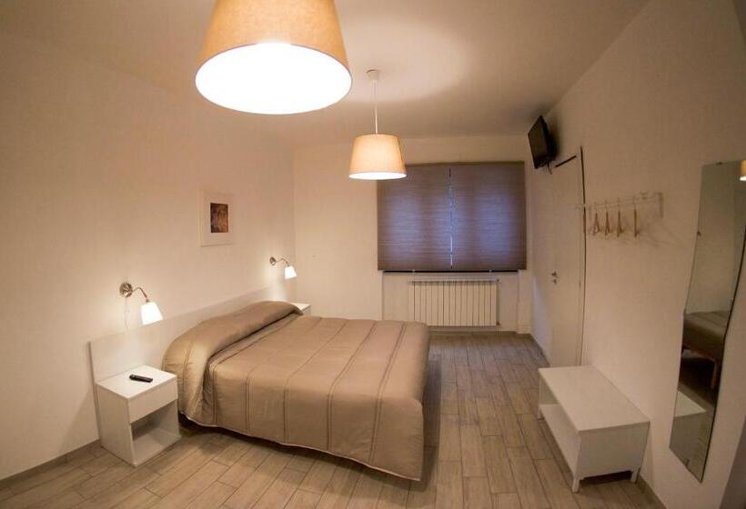 اتاق استاندارد سه نفره, Lenotti Bed And Breakfast