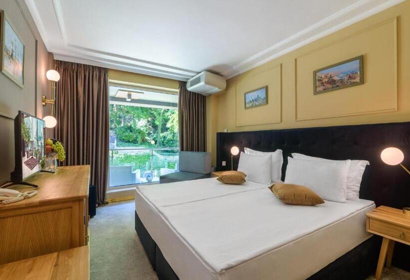اتاق استاندارد با بالکن و چشم‌انداز باغ, Marina Hotel   All Inclusive, Sunny Day