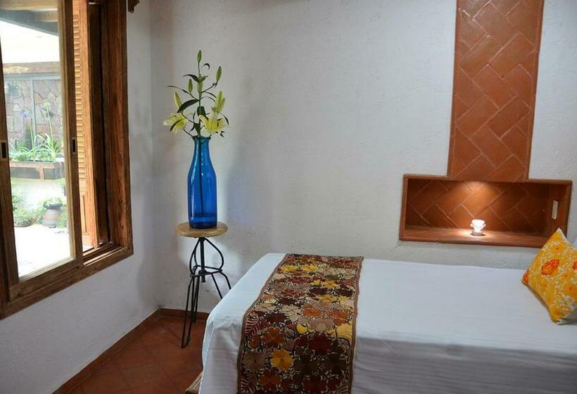 اتاق استاندارد یک نفره, Casa Real Coyoacán