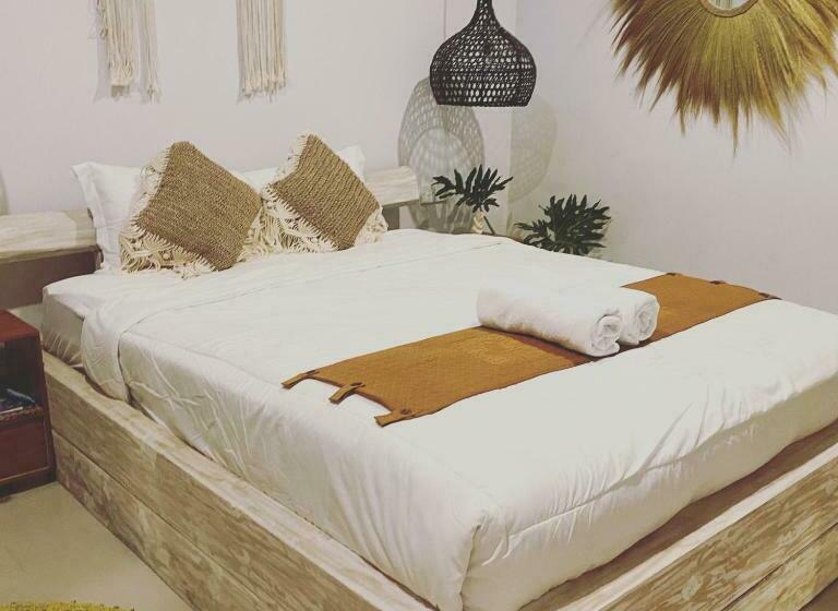 اتاق لوکس, Puja Uluwatu Village