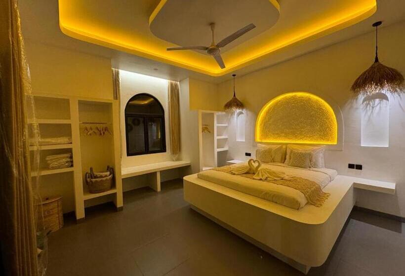 اتاق لوکس با تخت بزرگ, Puja Uluwatu Village