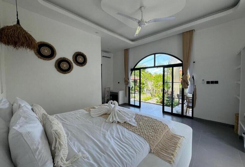 اتاق لوکس با تخت بزرگ, Puja Uluwatu Village