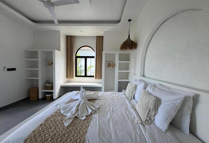 اتاق لوکس با تخت بزرگ, Puja Uluwatu Village
