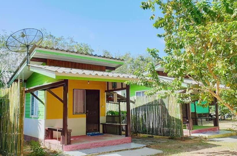 اتاق استاندارد, Small Guest House Koh Kood