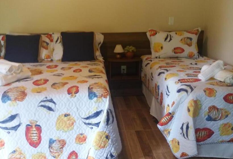 اتاق استاندارد سه نفره, Pantanal Ranch Meia Lua
