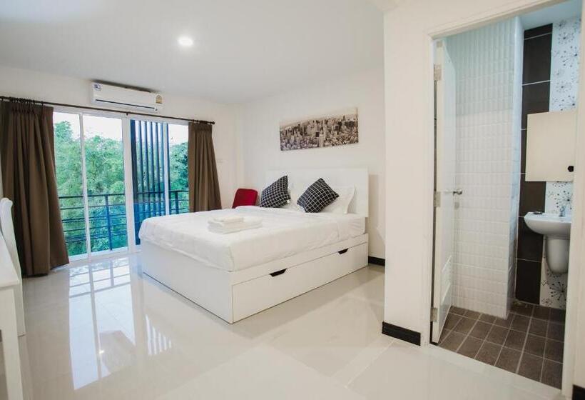 اتاق لوکس, Banjanstay