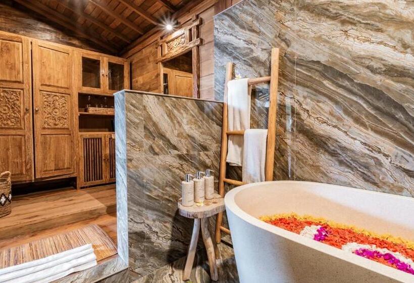 ویلای یک اتاق خوابه با استخر شنا, Kirani Joglo Villa Bali By Mahaputra