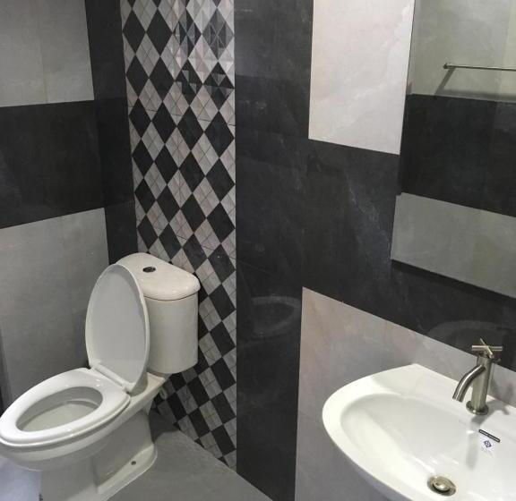 اتاق استاندارد یک نفره, Maenam Villa