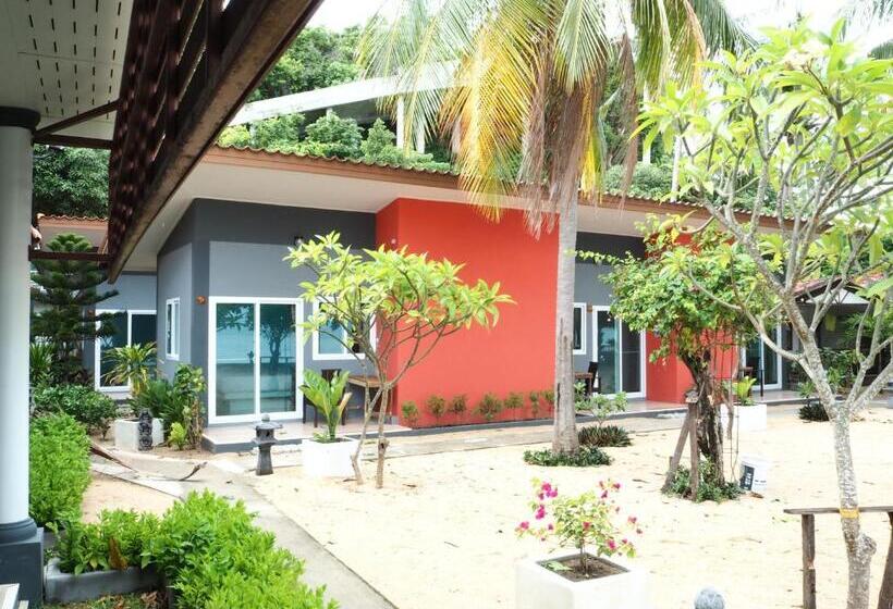 اتاق استاندارد با چشم‌انداز دریا, Maenam Villa