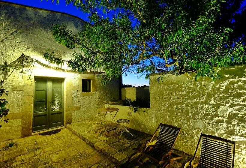 家庭套房, Masseria Trulli E Vigne